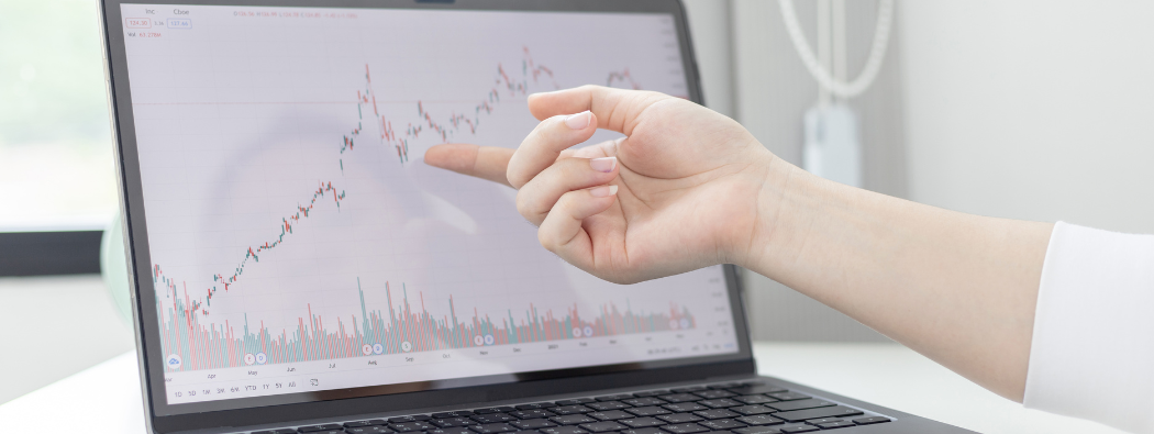 Fresh peaks for S&P 500 and Nasdaq driven by AMD/AI rally